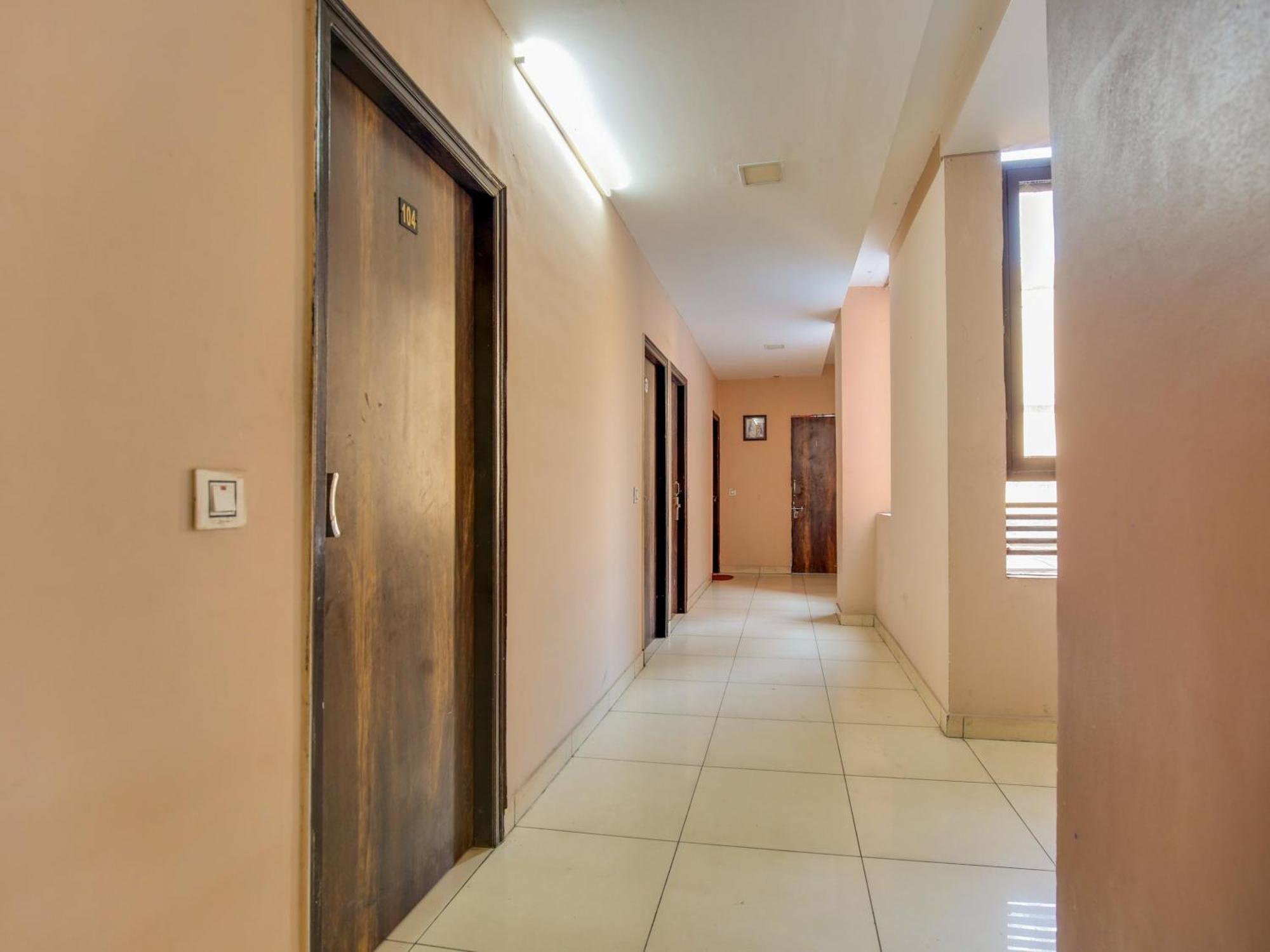 Hotel O Sahil Solitaire Ludhiana Bagian luar foto