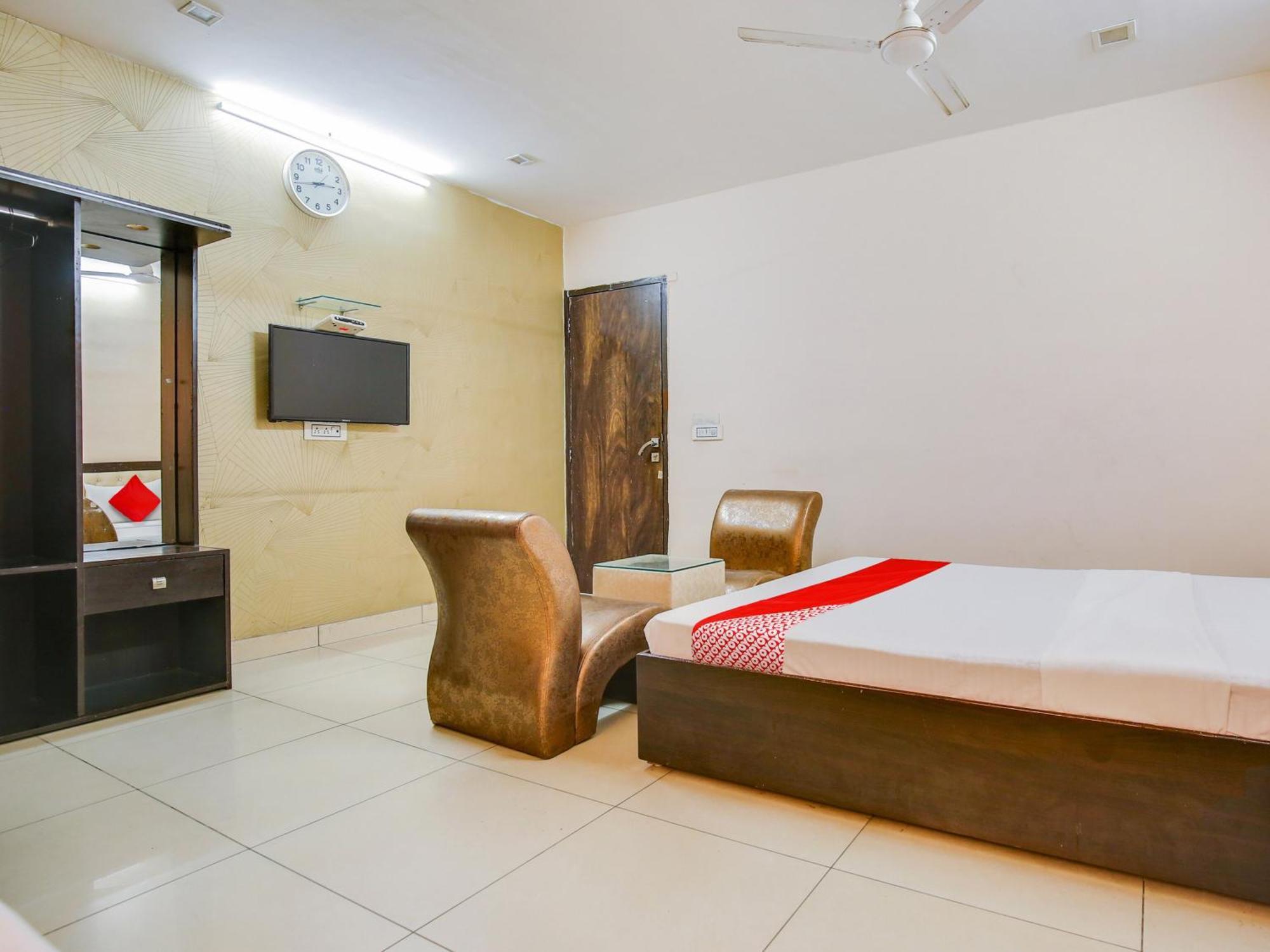 Hotel O Sahil Solitaire Ludhiana Bagian luar foto