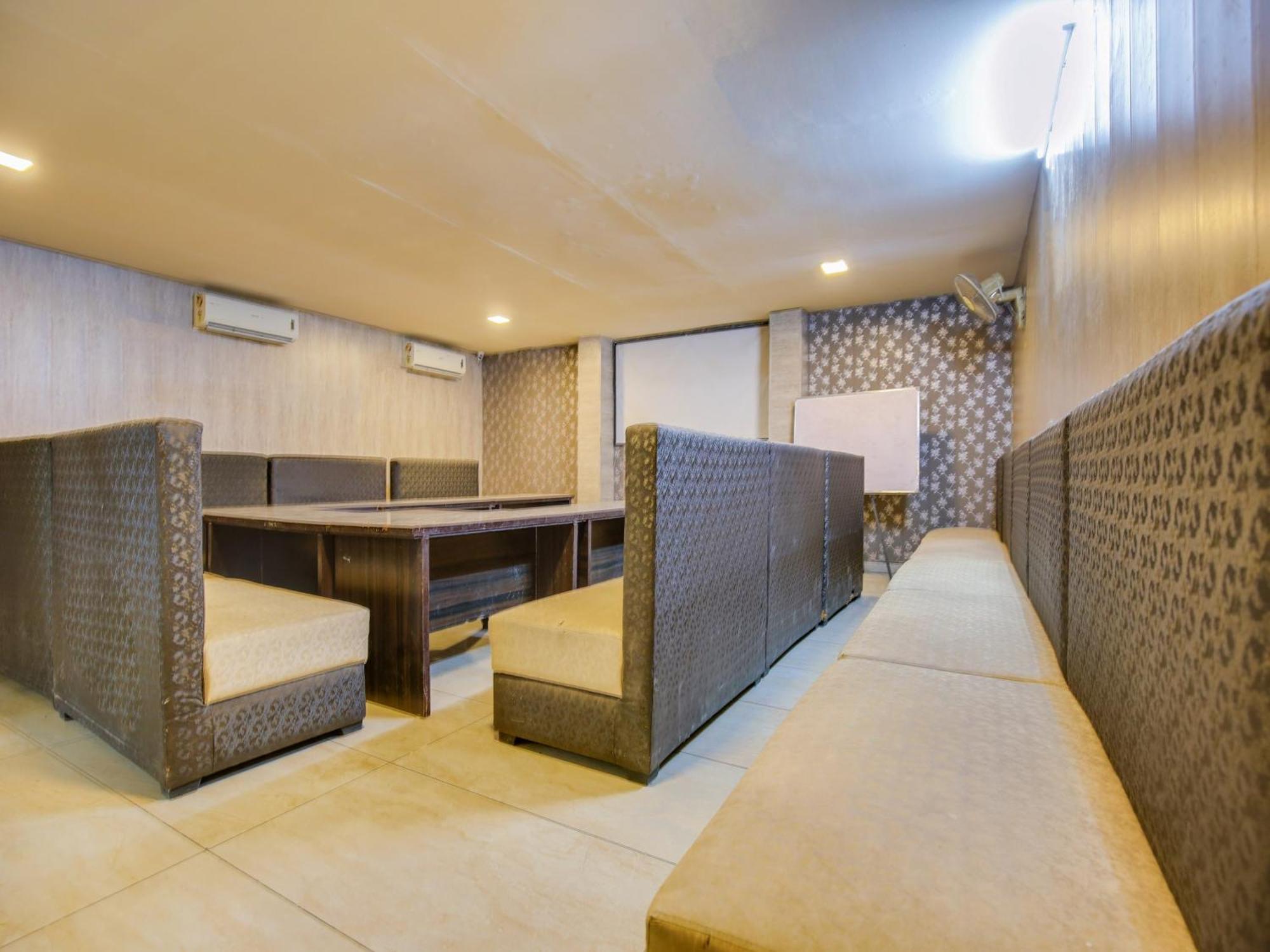 Hotel O Sahil Solitaire Ludhiana Bagian luar foto